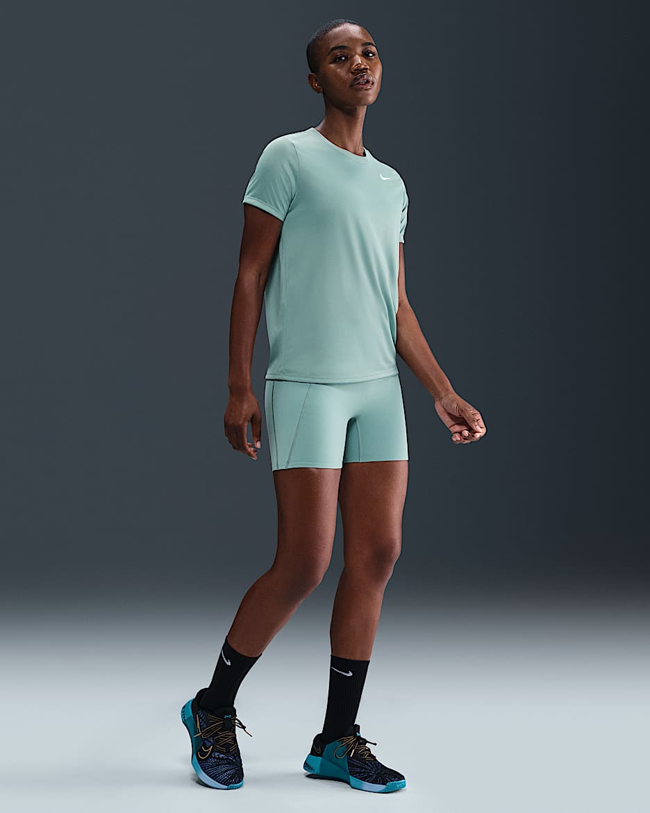 Nike Universa Women's Medium-Support High-Waisted 12.5cm (approx.) Biker Shorts With Pockets - Cannon/Bicoastal/Bicoastal