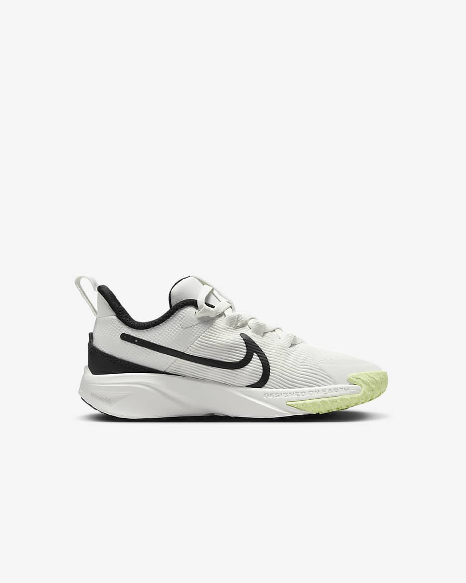 Sko Nike Star Runner 4 för barn - Summit White/Barely Volt/Vit/Svart