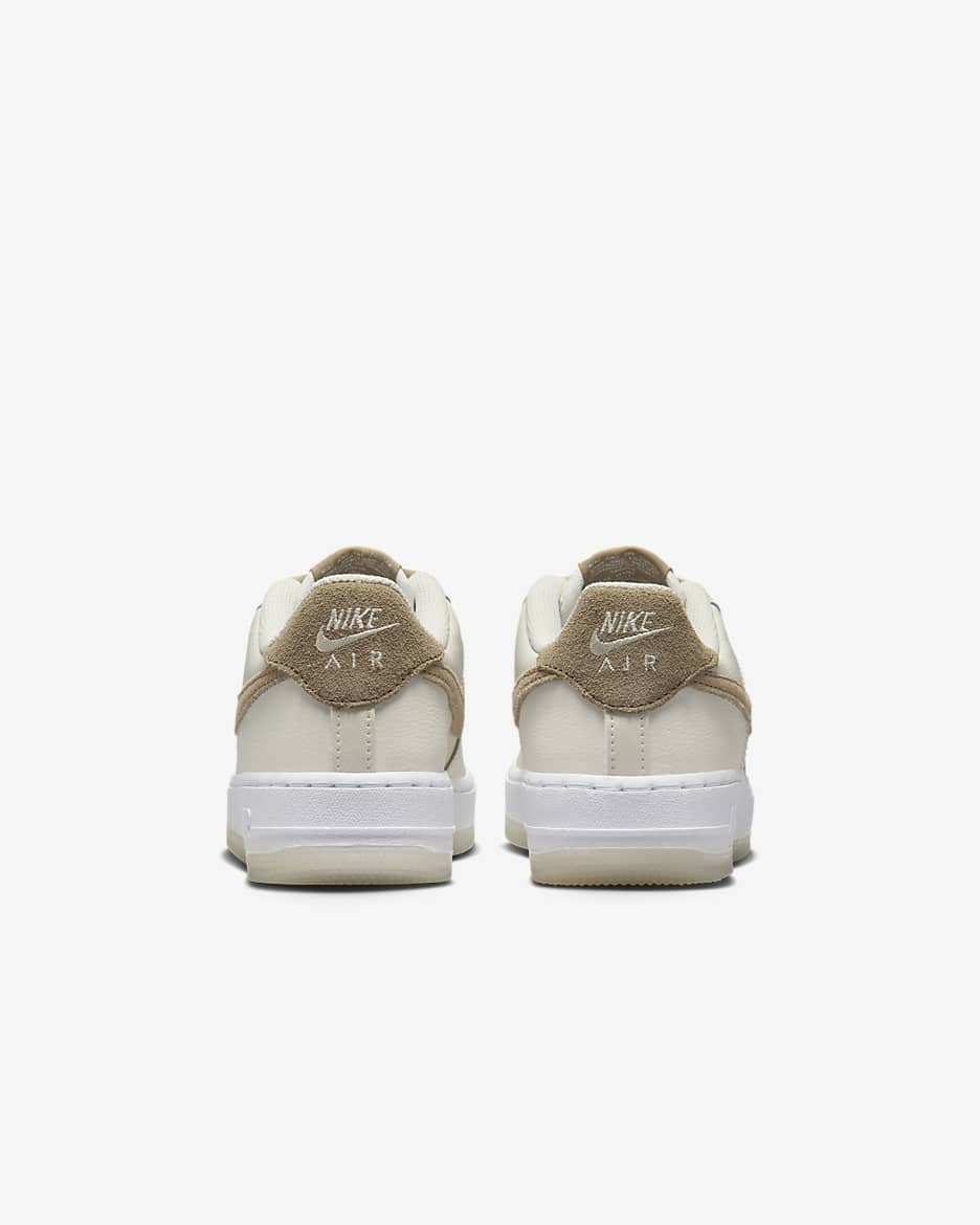 Nike Air Force 1 LV8 5 Older Kids' Shoes - Sail/Coconut Milk/White/Khaki