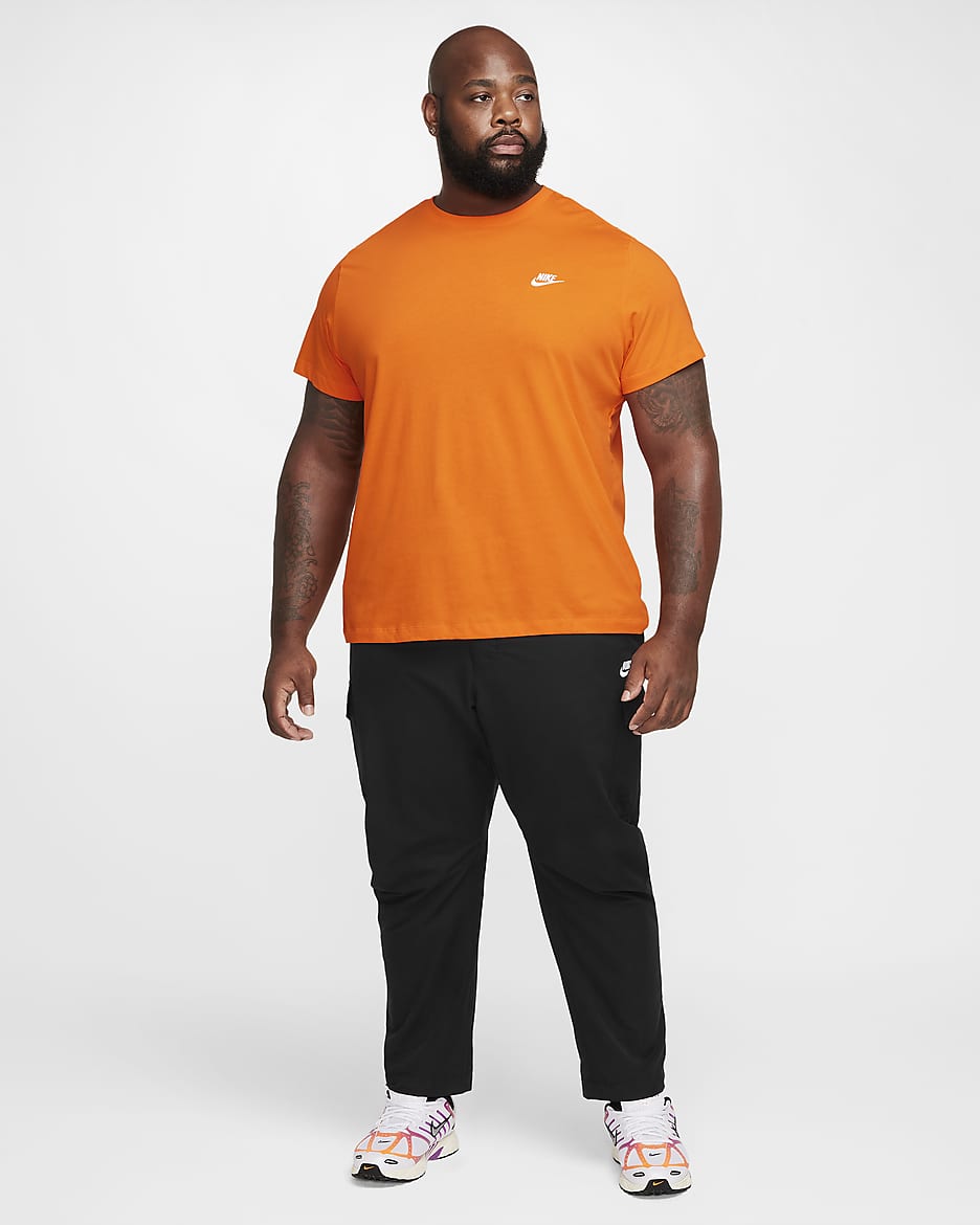 T-shirt Nike Sportswear Club pour Homme - Safety Orange