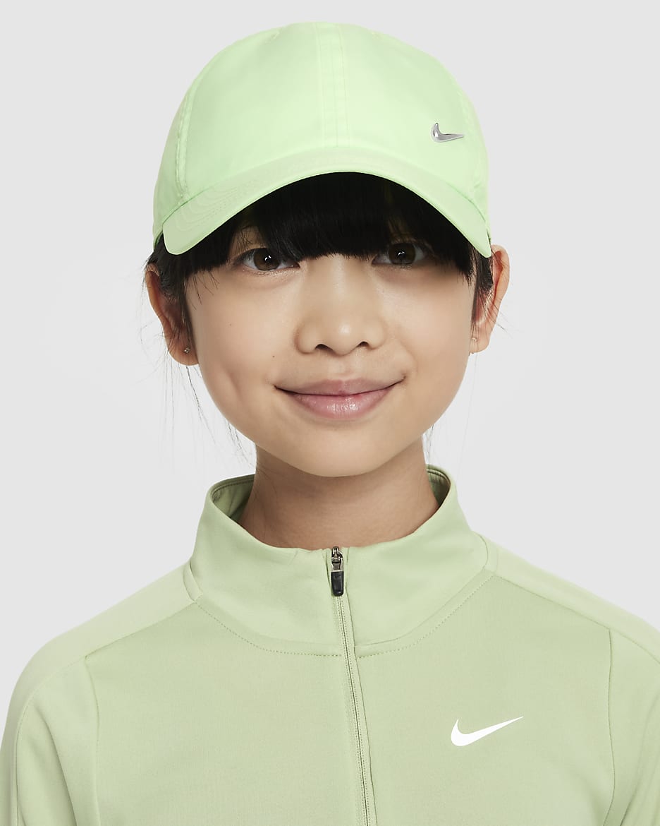 Nike Dri-FIT Club Kids' Unstructured Metal Swoosh Cap - Vapour Green