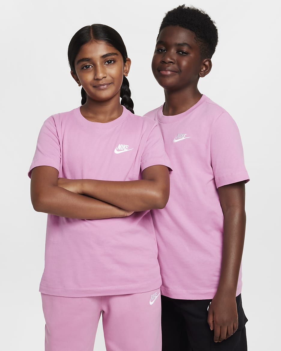 Nike Sportswear Big Kids' T-Shirt - Magic Flamingo