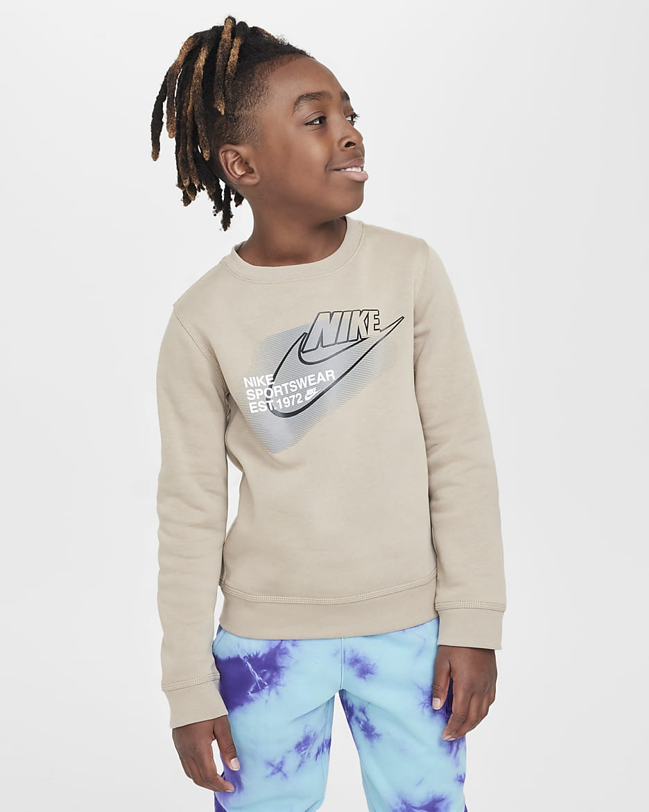 Nike Sportswear Standard Issue Older Kids' (Boys') Crew-Neck Sweatshirt - Khaki