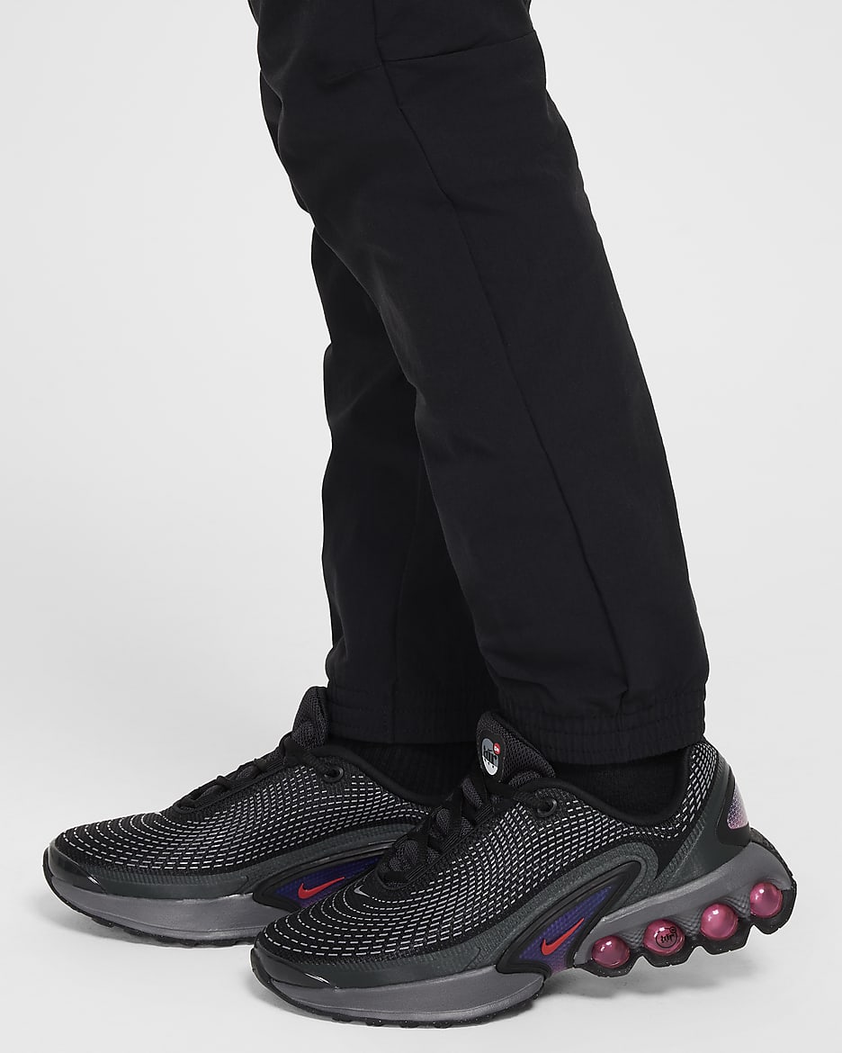 Nike Sportswear City Utility Older Kids' Cargo Trousers - Black/Black