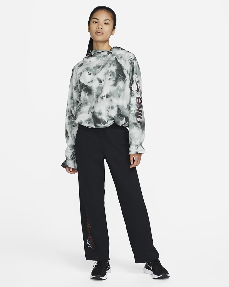 nike air women's coach jacket