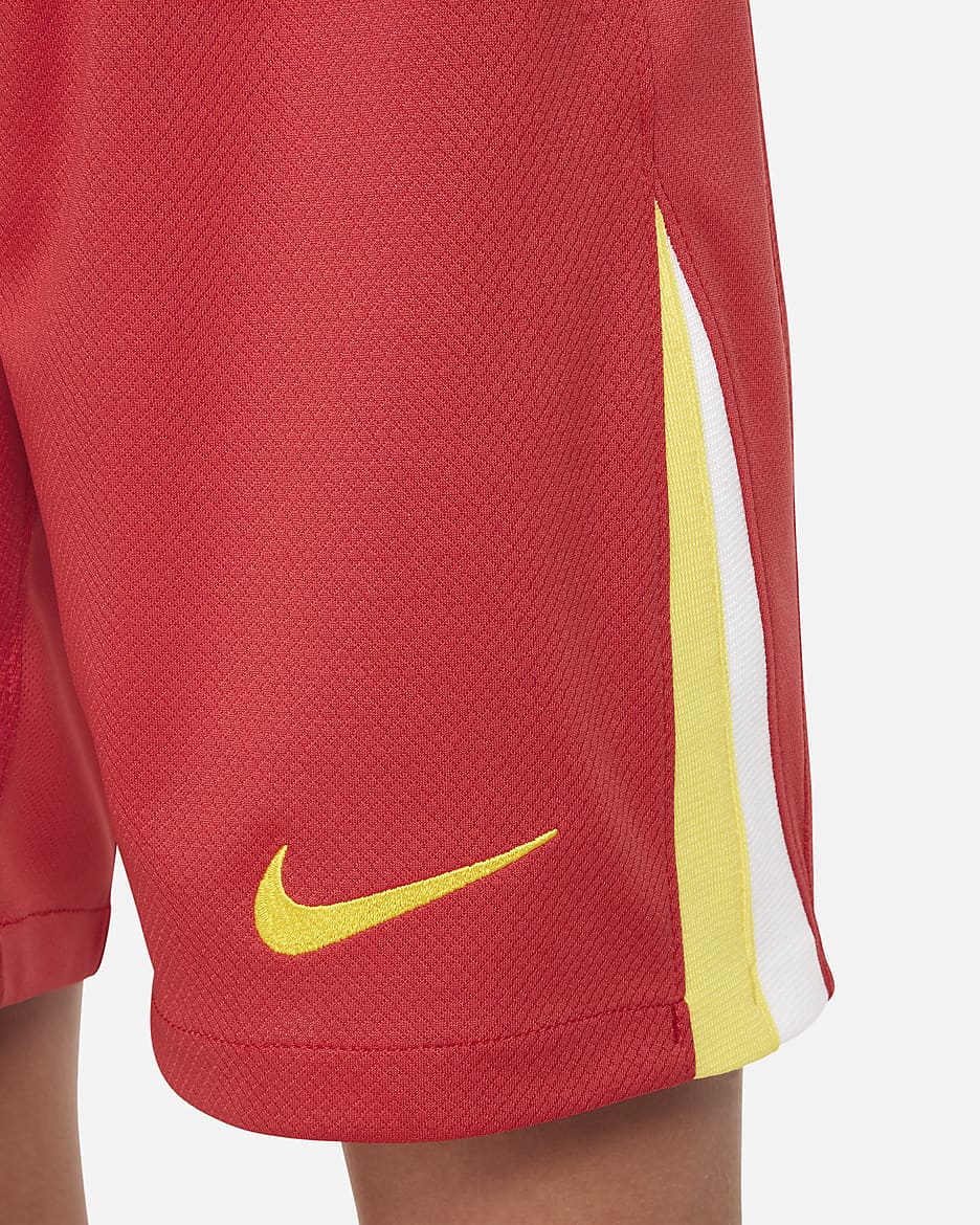 Liverpool FC 2024/25 Stadium Thuis Nike Dri-FIT replicavoetbalshorts voor kids - Gym Red/Wit/Chrome Yellow