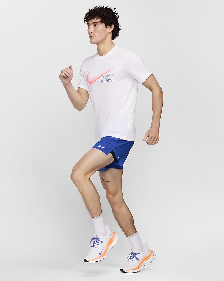 Nike 男款 Dri-FIT 跑步 T 恤 - 白色