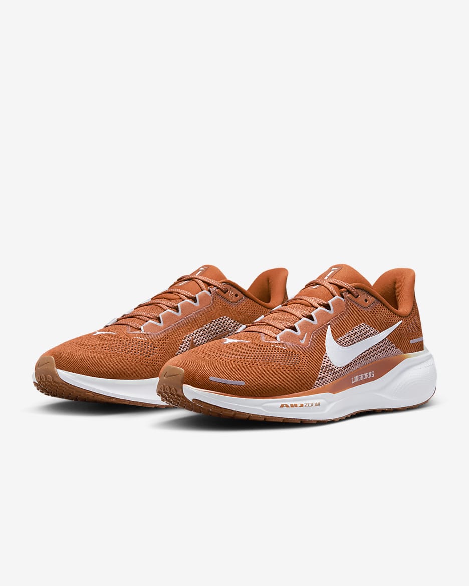 Tenis de correr en pavimento universitarios Nike para hombre Texas Pegasus 41 - Naranja desierto/Blanco/Gris lobo/Blanco