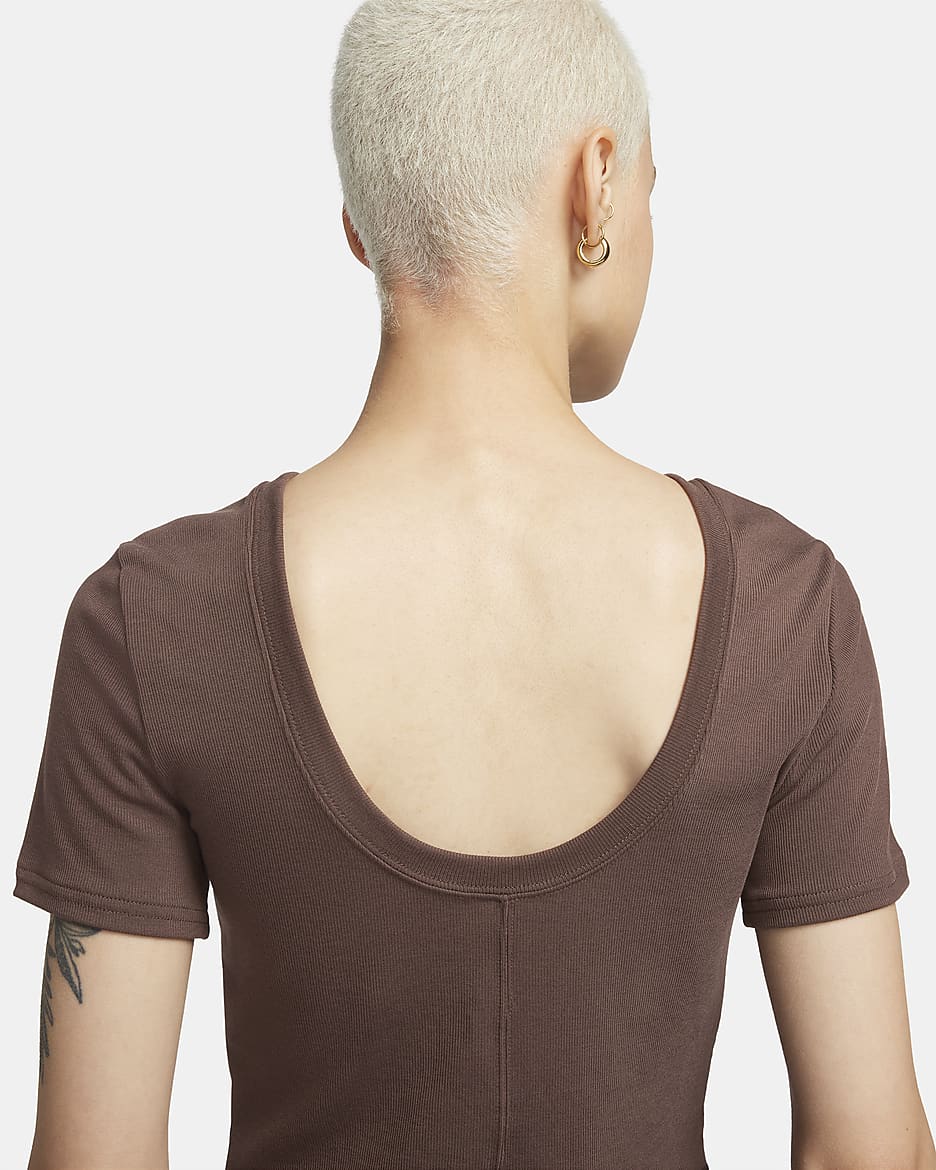 Nike Sportswear Chill Knit Women's Tight Scoop-Back Short-Sleeve Mini-Rib Top - Baroque Brown/Sail