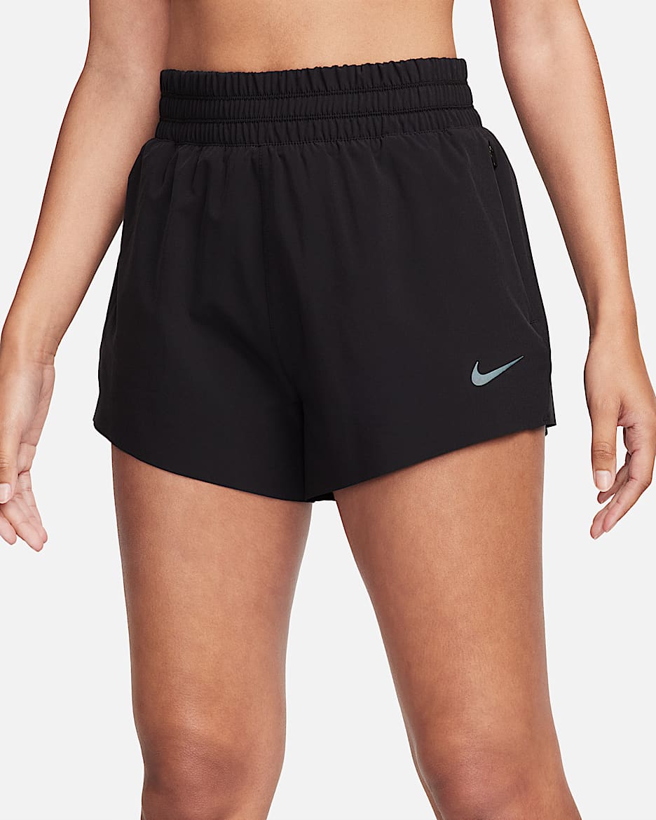 Nike Shorts Mit Taschen
