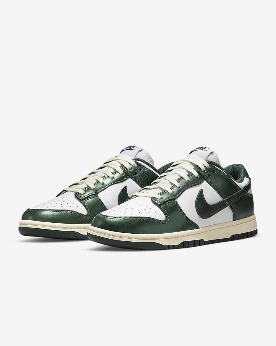 Sko Nike Dunk Low för kvinnor - Vit/Coconut Milk/Pro Green