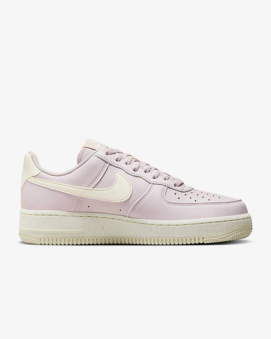 Nike Air Force 1 '07 Next Nature 女鞋 - Platinum Violet/Coconut Milk/Volt/Sail