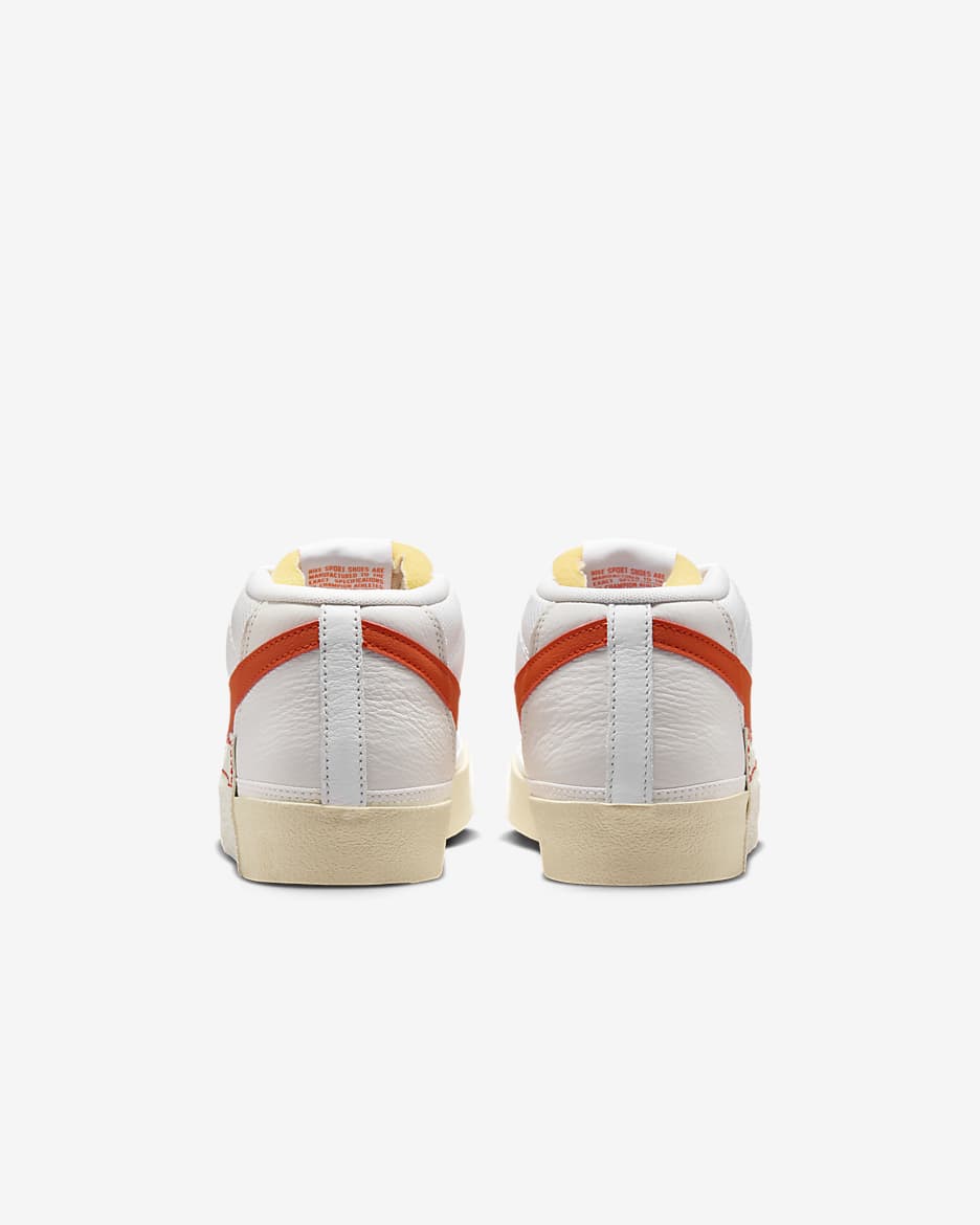 รองเท้าผู้ชาย Nike Blazer Low Pro Club - ขาว/Beach/Summit White/Cosmic Clay