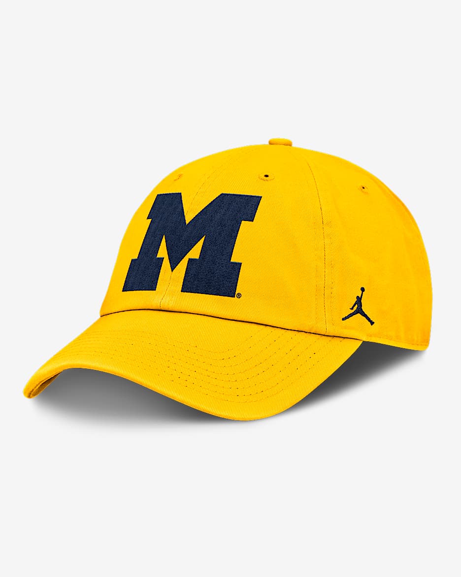 Gorra universitaria marca Jordan ajustable para hombre Michigan Wolverines Primetime Club - Oro