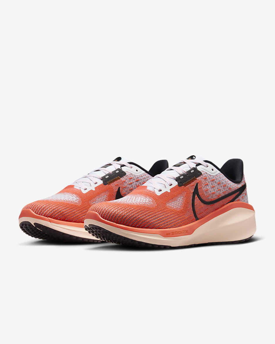 Damskie buty do biegania po asfalcie Nike Vomero 17 - Biel/Light Wild Mango/Crimson Tint/Czerń