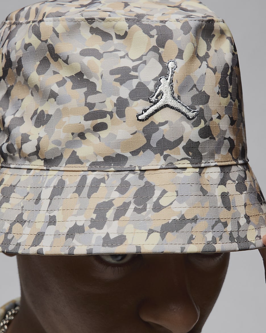 Jordan Apex Reversible Bucket Hat - Legend Light Brown/Sail