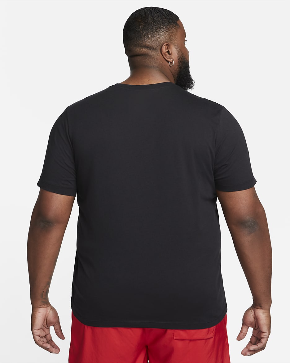 Nike Sportswear Men's T-Shirt - Black