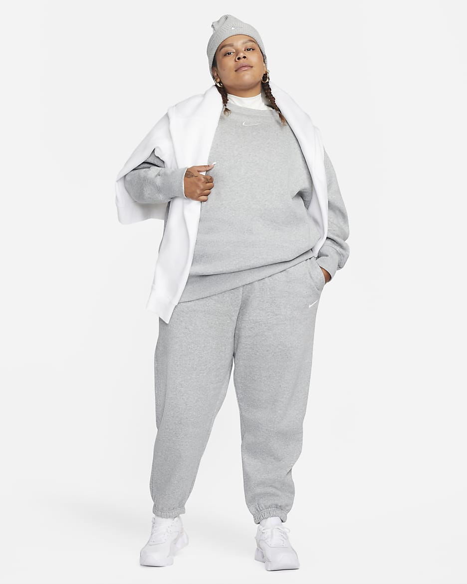 Nike Sportswear Phoenix Fleece ekstra stor sweatshirt med rund hals til dame (Plus Size) - Dark Grey Heather/Sail