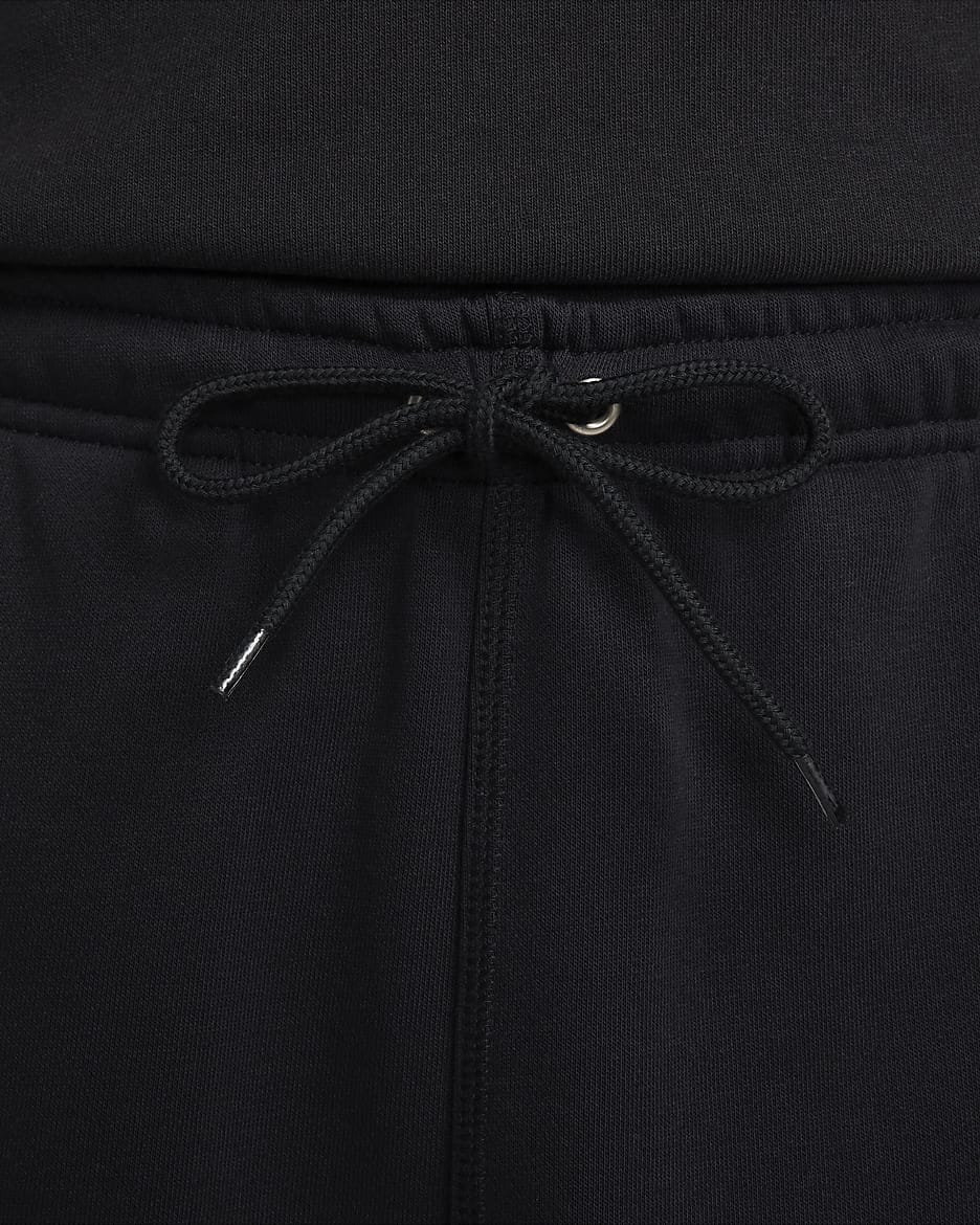 Nike Club Men's French Terry Flow Shorts - Black/Black/White