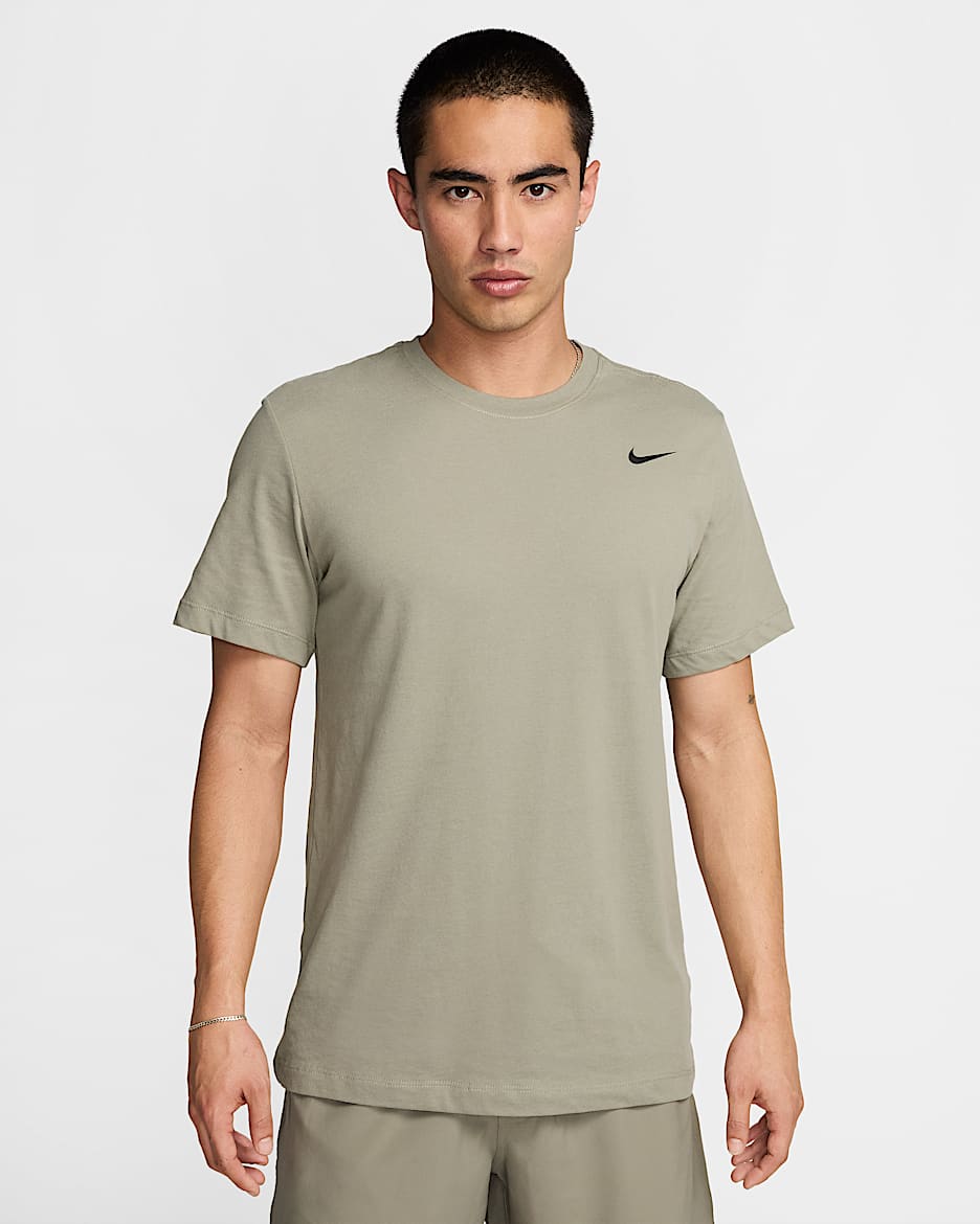 Playera de fitness para hombre Nike Dri-FIT - Militar claro
