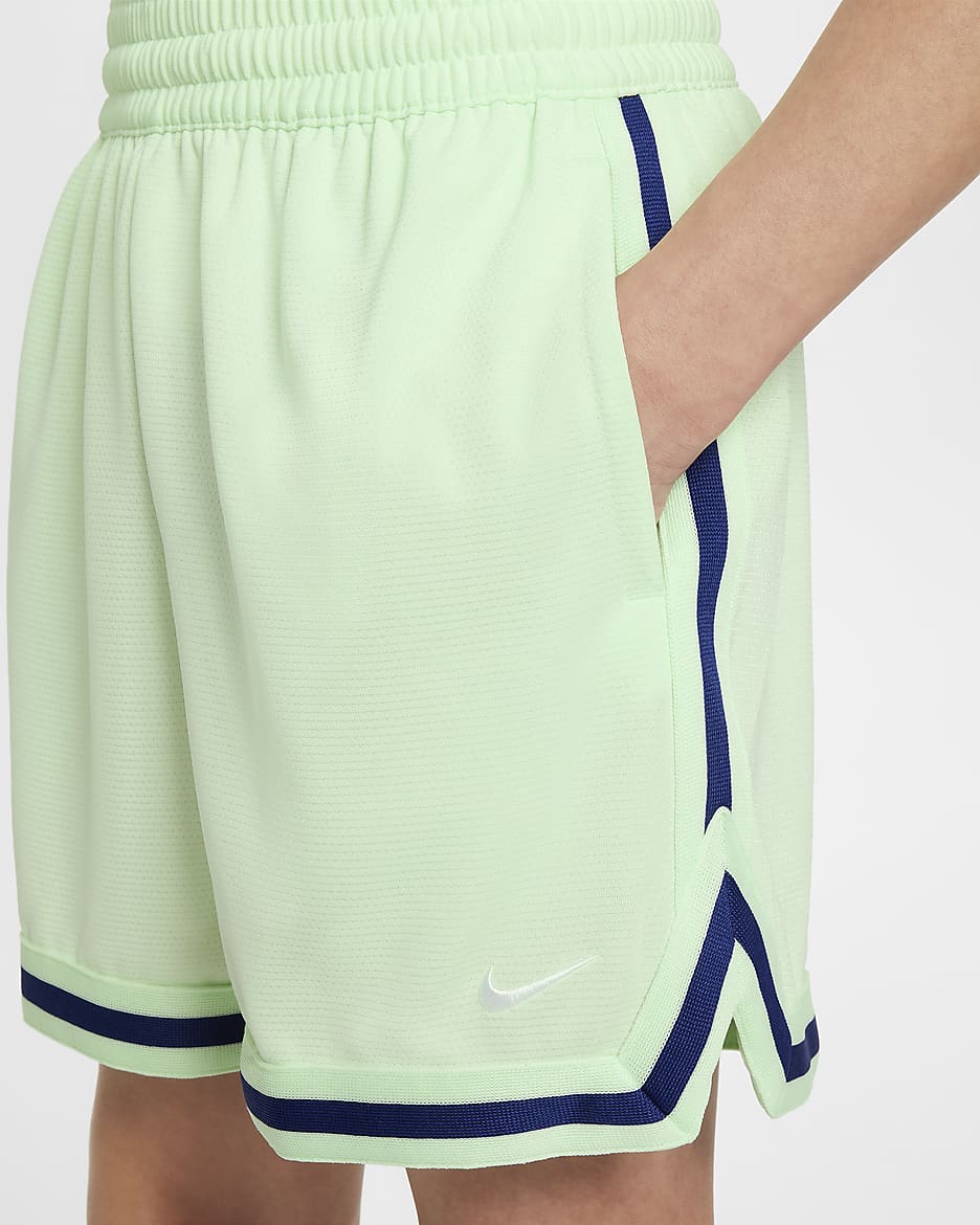 Shorts de básquetbol de 13 cm para niños talla grande Nike DNA - Verde vapor/Blanco