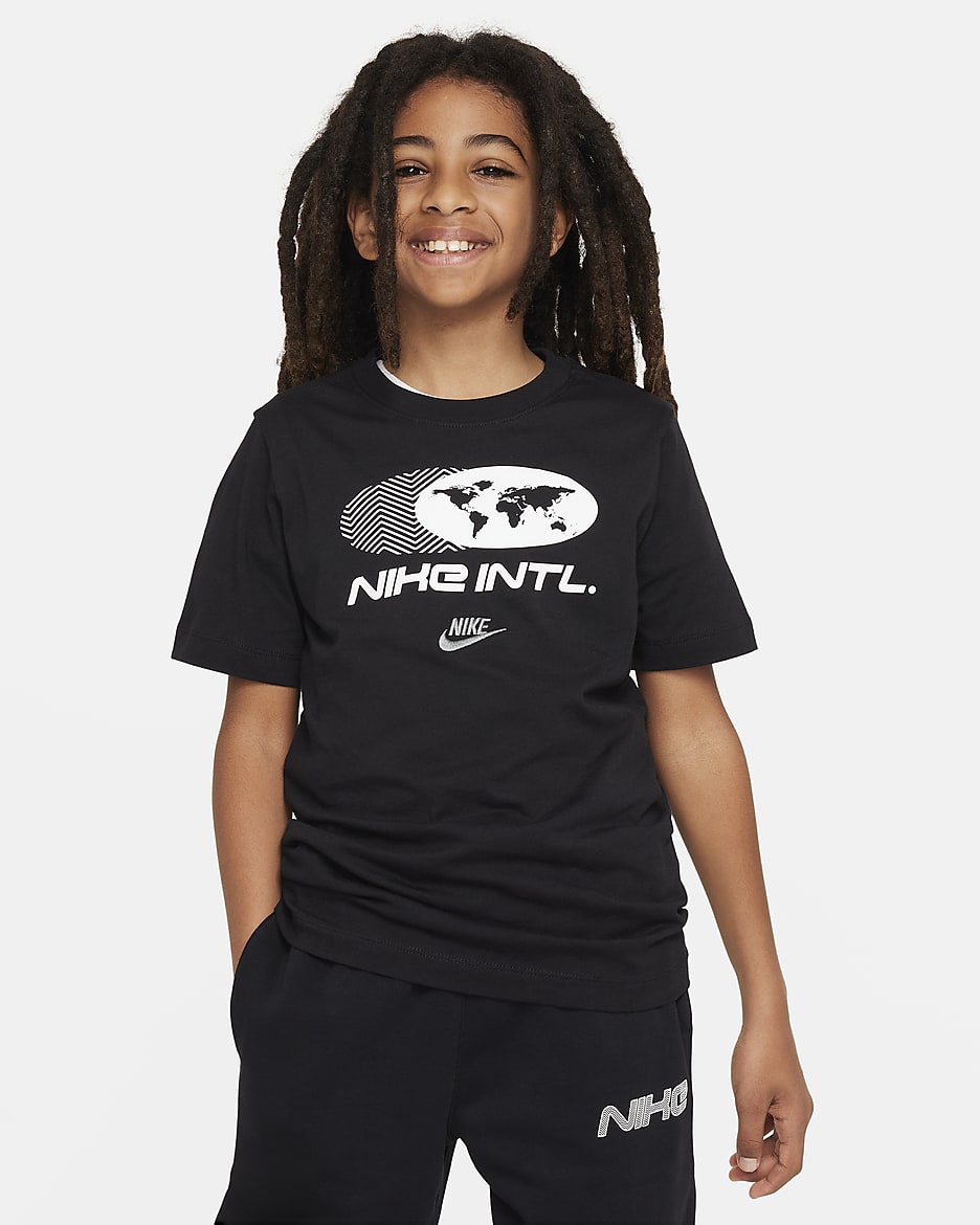 Nike Sportswear Amplify Big Kids' T-Shirt - Black