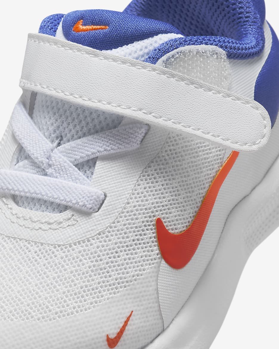 รองเท้าทารก/เด็กวัยหัดเดิน Nike Revolution 7 - ขาว/Astronomy Blue/Total Orange/Team Orange