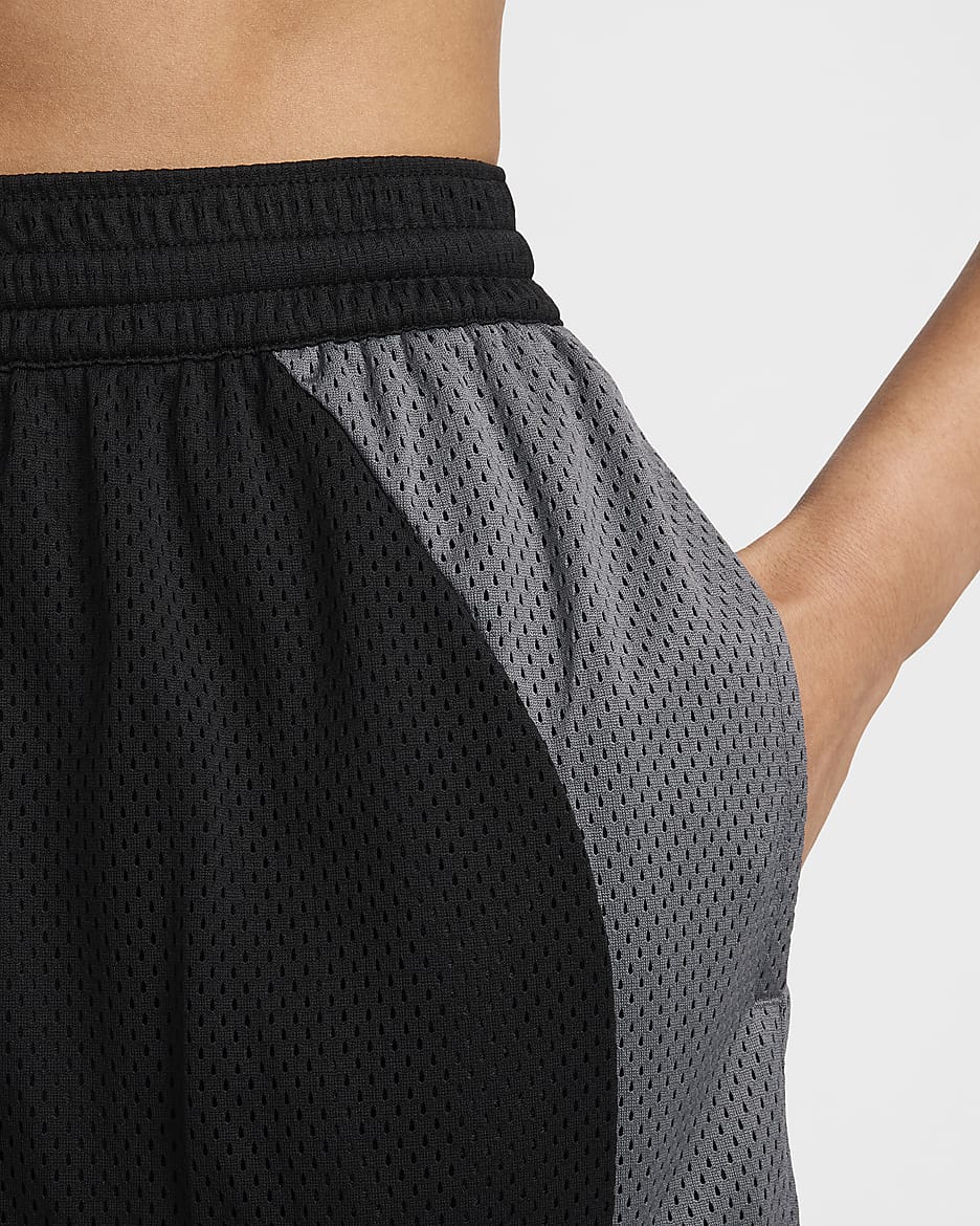 Shorts de básquetbol de malla Dri-FIT para mujer Nike Essential - Negro/Gris hierro/Blanco