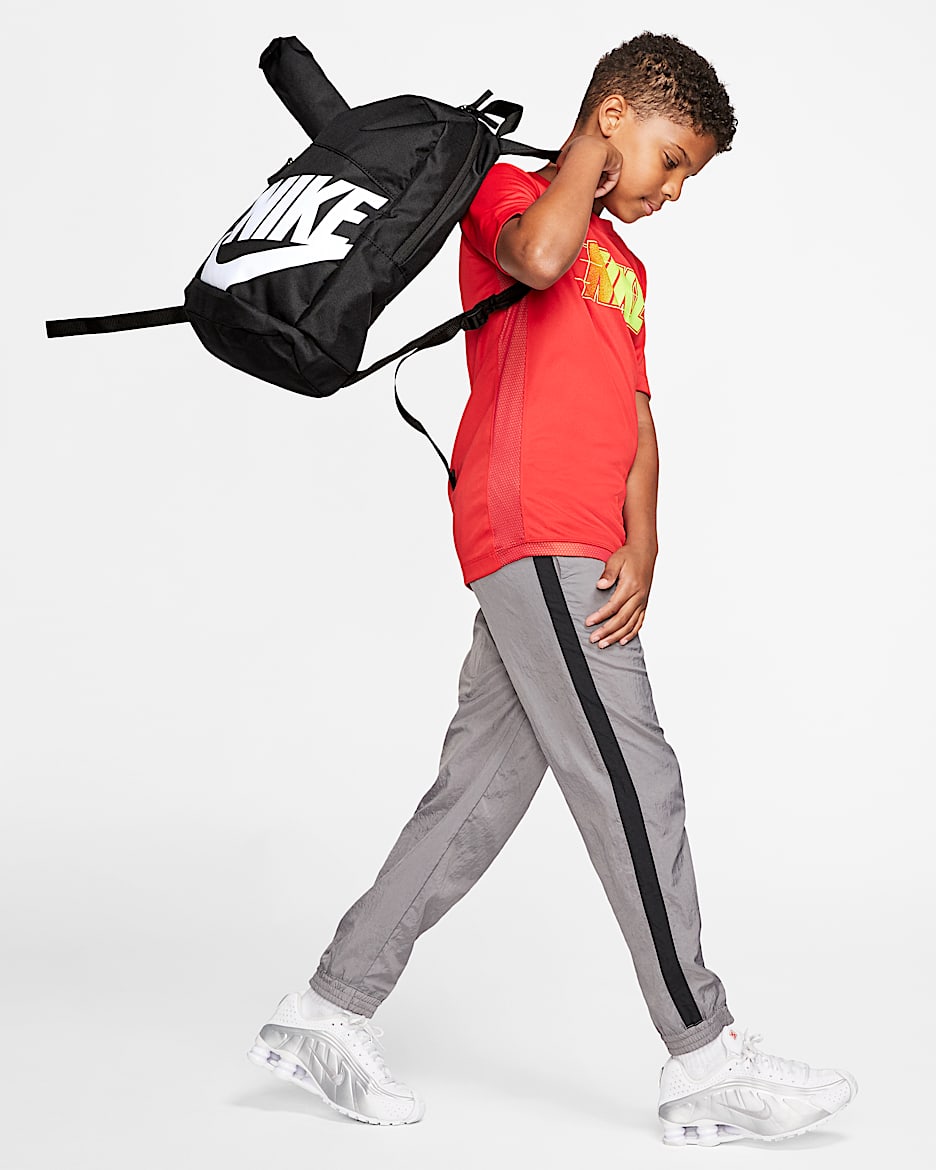 เป้สะพายหลังเด็ก Nike Elemental (20 ล.) - ดำ/ดำ/ขาว