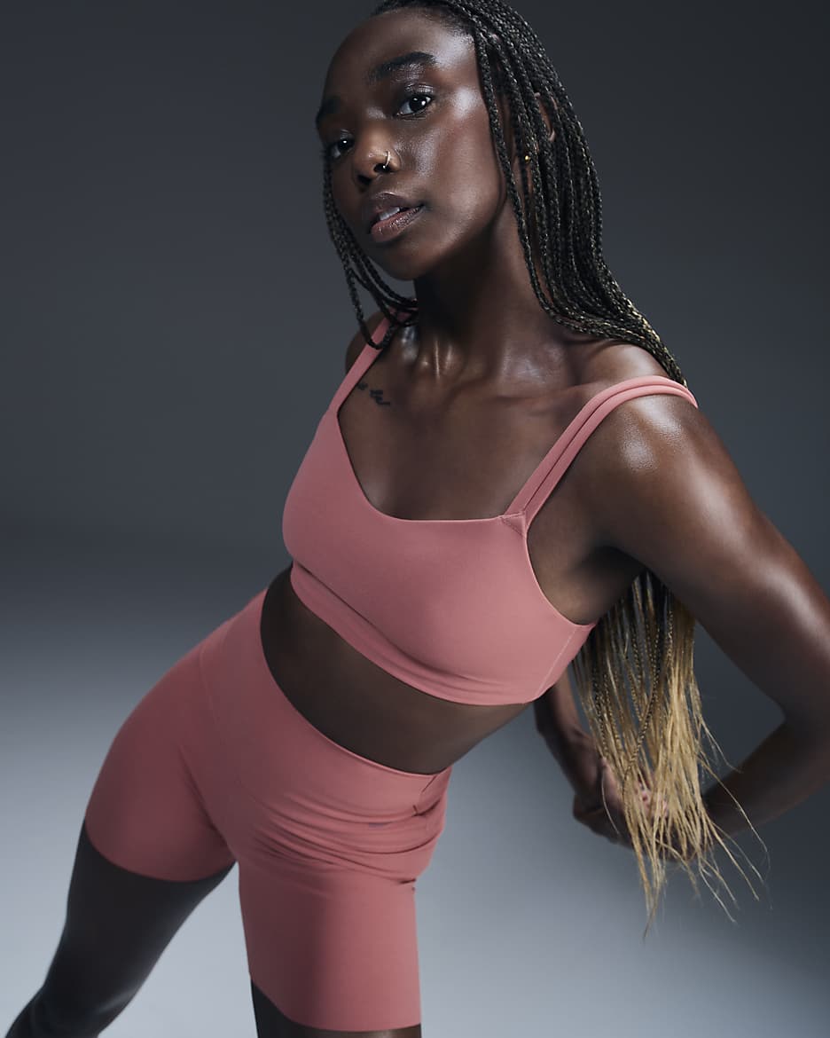 Brassière de sport rembourrée à maintien léger Nike Zenvy Strappy pour femme - Canyon Pink/Blanc