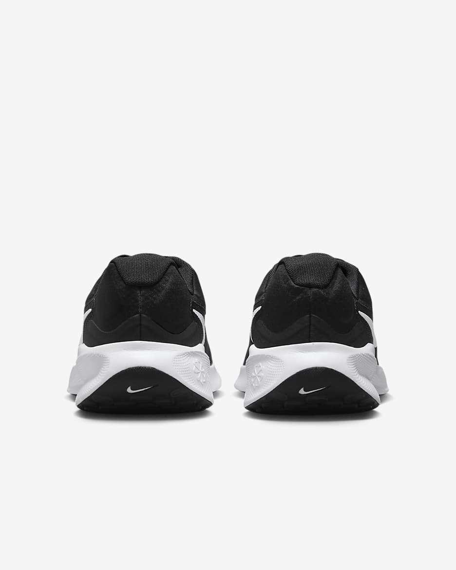 Nike Revolution 7 Men's Road Running Shoes (Extra Wide) - Black/White