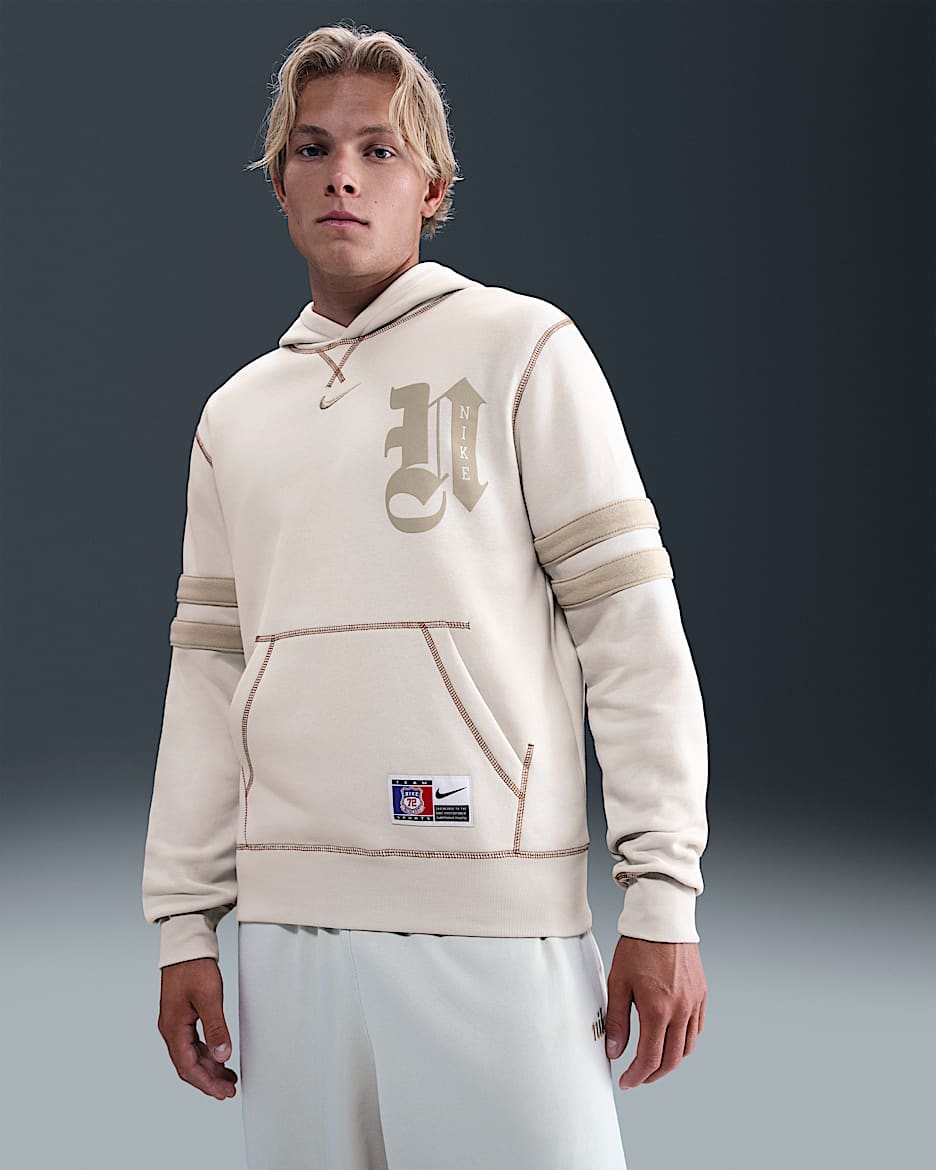Nike Club Men's Fleece Pullover Hoodie - Light Bone