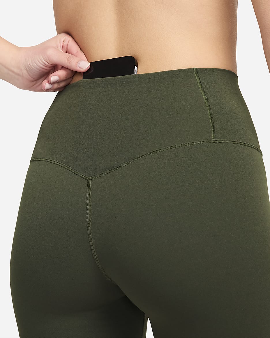 Nike Zenvy Bike-Shorts mit sanftem Halt und hohem Taillenbund für Damen (ca. 12 cm) - Cargo Khaki/Schwarz