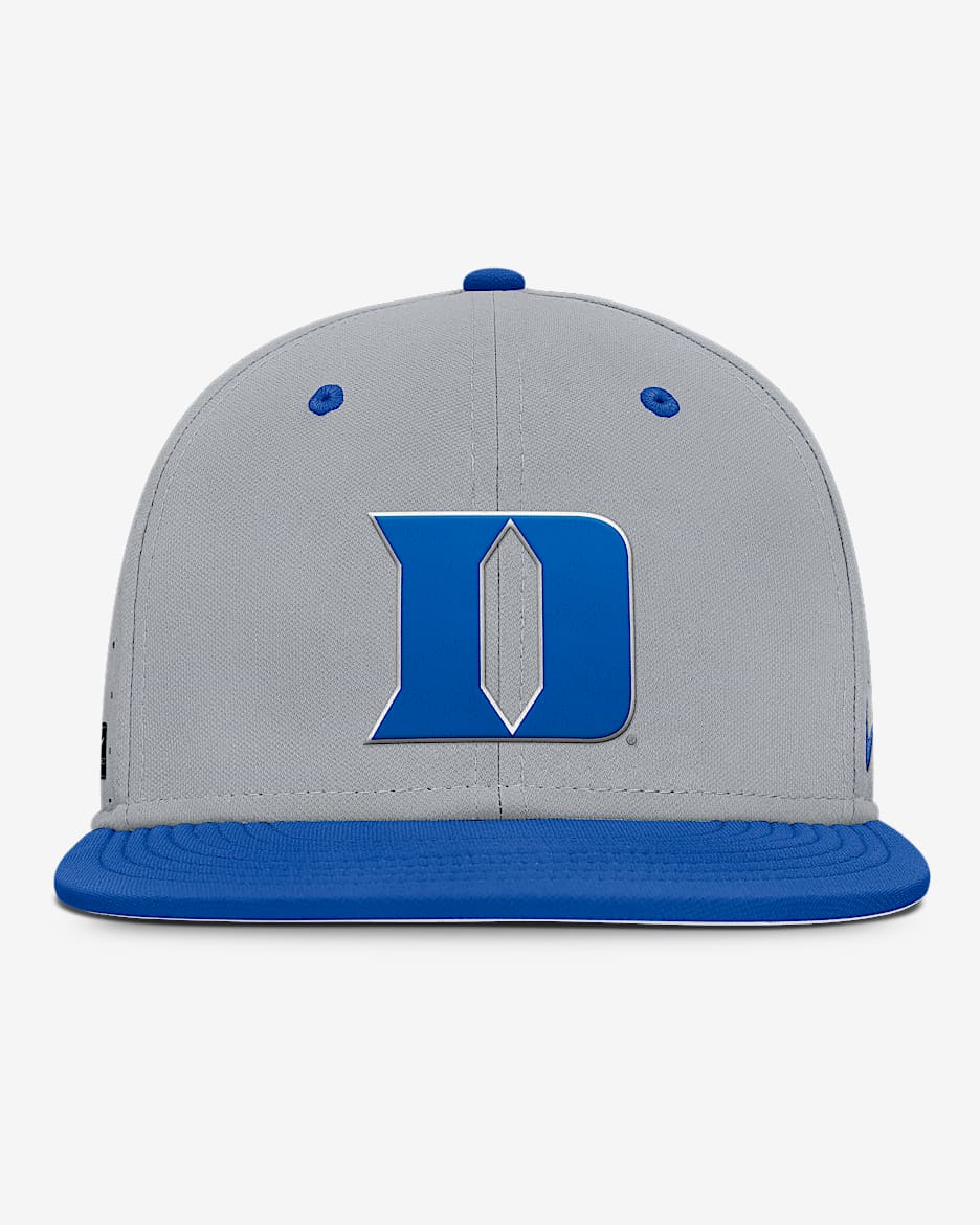Gorra universitaria Nike Dri-FIT ajustada para hombre Duke Blue Devils Dugout True - Gris