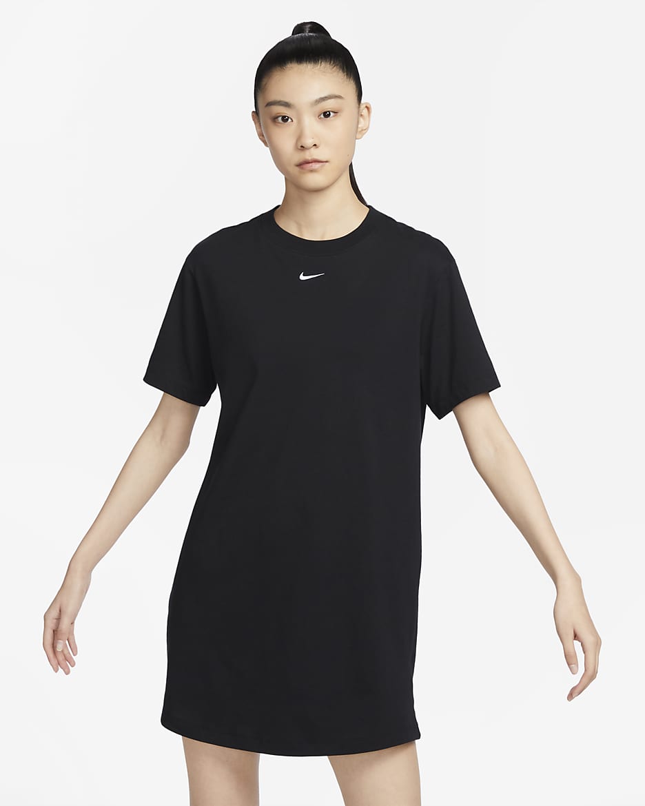 Nike Sportswear Essential Women's Short-sleeve T-Shirt Dress - Black/White