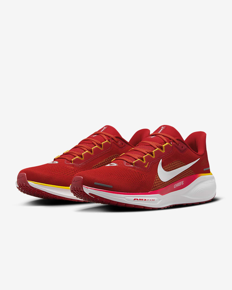 Tenis de correr en pavimento para hombre Nike Pegasus 41 NFL Kansas City Chiefs - Rojo universitario/Blanco/Oro universitario/Blanco