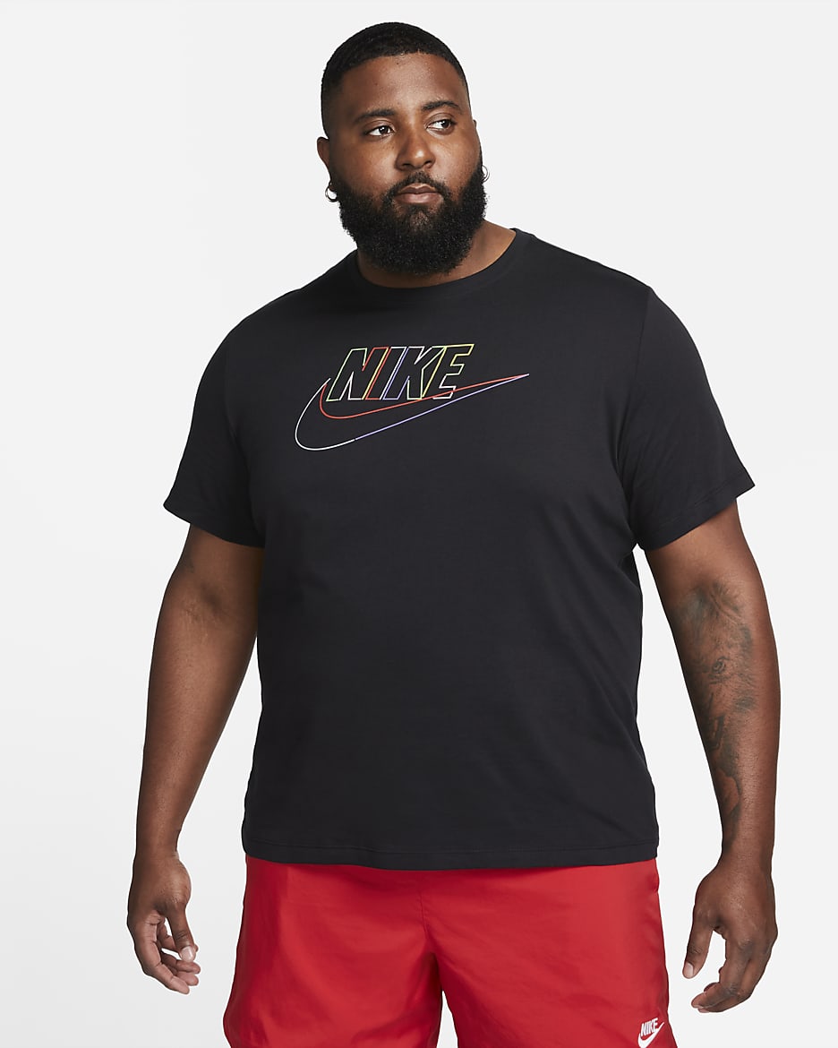 Nike Sportswear Men's T-Shirt - Black