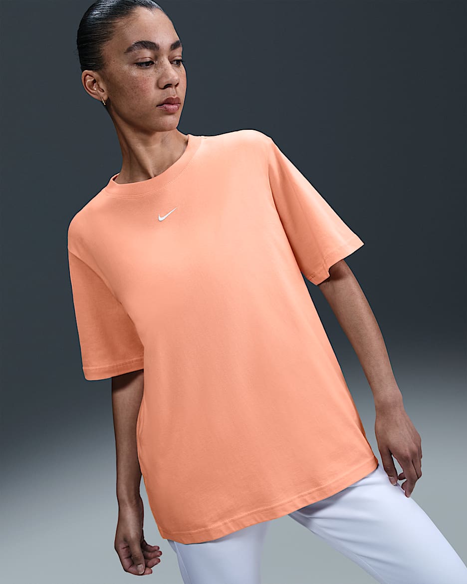 Nike Sportswear Essential Damen-T-Shirt - Apricot Agate