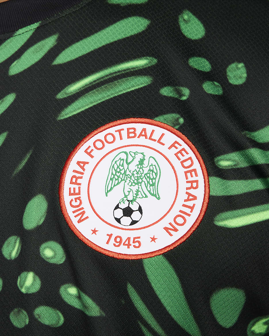 Nigeria 2024 Stadium (bortedrakt) Nike Dri-FIT Replica fotballdrakt til herre - Svart/Lucky Green/Hvit