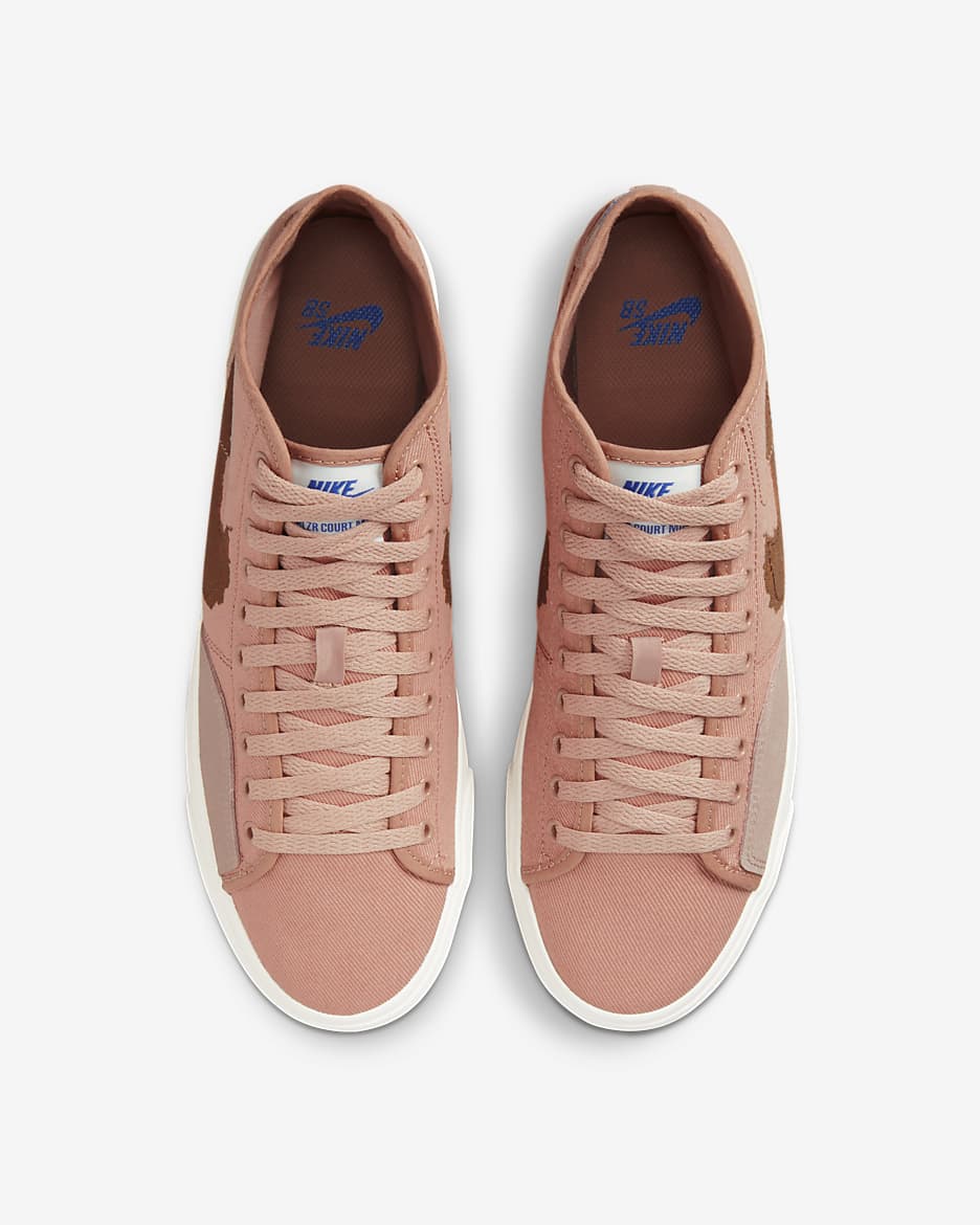 Nike SB Blazer Court Mid Premium Skate Shoes Nike IN