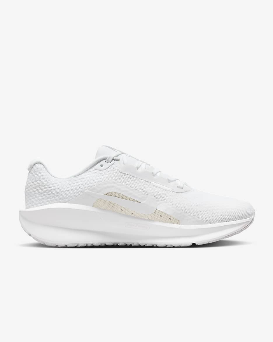 Dámská běžecká silniční bota Nike Downshifter 13 - Bílá/Platinum Tint/Bílá