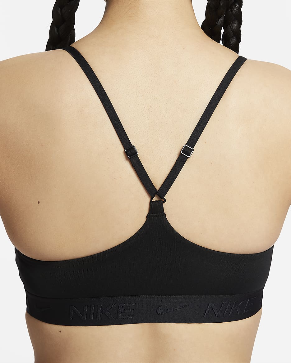 สปอร์ตบราผู้หญิงแบบปรับได้เสริมฟองน้ำ Nike Indy Light Support - ดำ/ดำ/ดำ