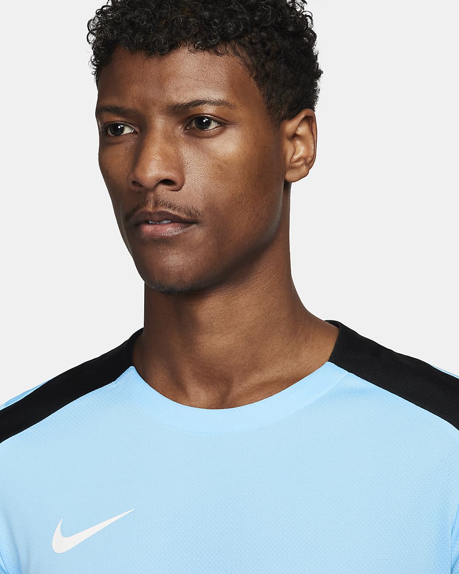 mens nike strike t shirt