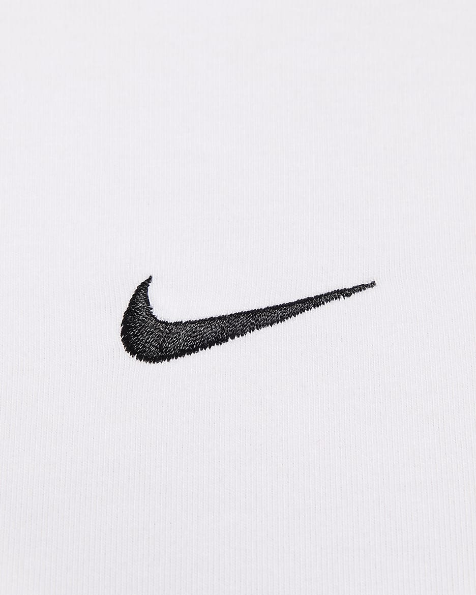 เสื้อยืดผู้หญิง Nike Sportswear Chill Knit - ขาว/ดำ