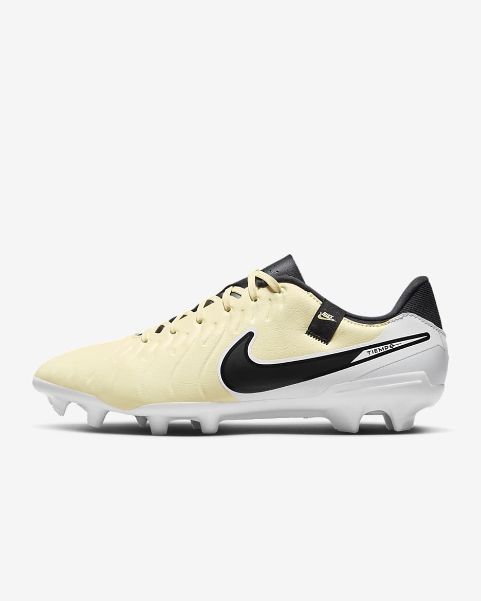 Tacos de fútbol de corte low para terrenos múltiples Nike Tiempo Legend 10 Academy - Limonada/Moneda de oro metalizado/Negro