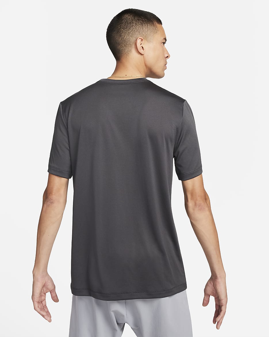 Club América Men's Nike Football T-Shirt - Anthracite/Wolf Grey