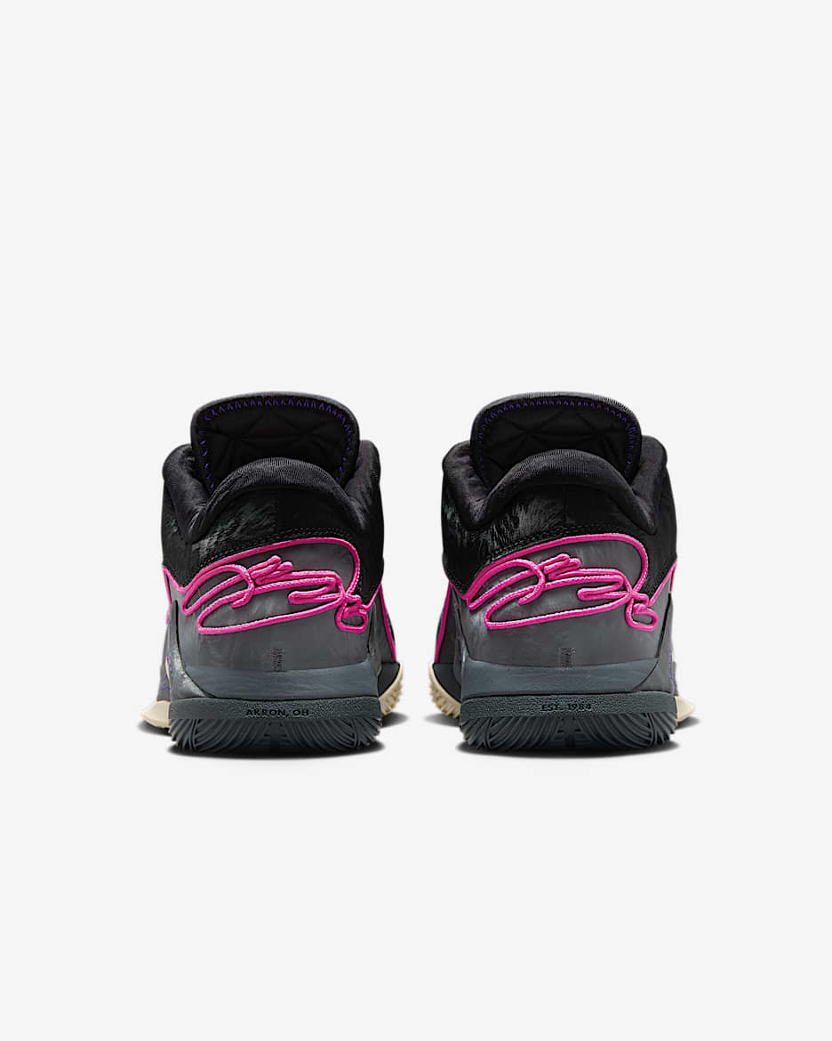 LeBron XXII "Tunnel Vision" EP Basketball Shoes - Black/Dark Grey/Field Purple/Laser Fuchsia