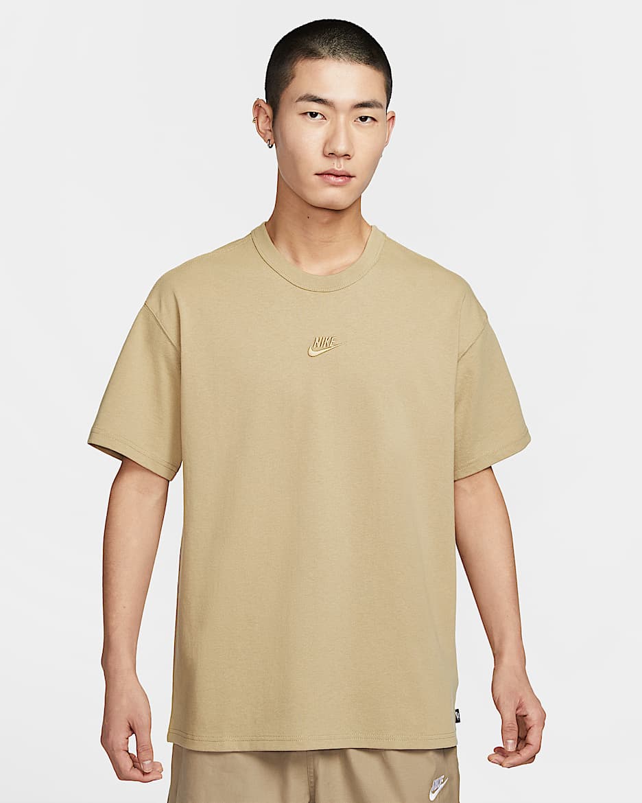 Nike Sportswear Premium Essentials 男款 T 恤 - Parachute Beige