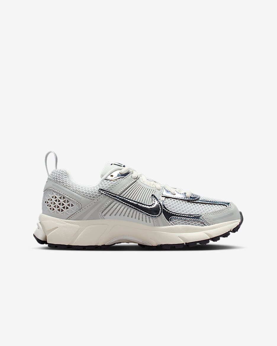 Nike Vomero 5 Big Kids' Shoes