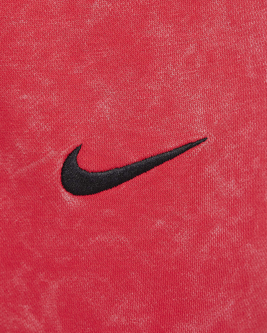 Męskie spodnie piłkarskie Nike Liverpool F.C. Club (wersja trzecia) - University Red/Czerń